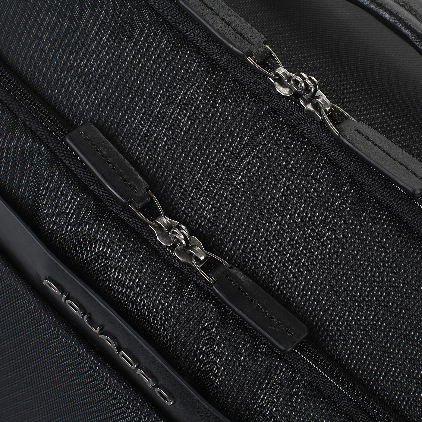 Дорожная сумка на колесах Piquadro Klout