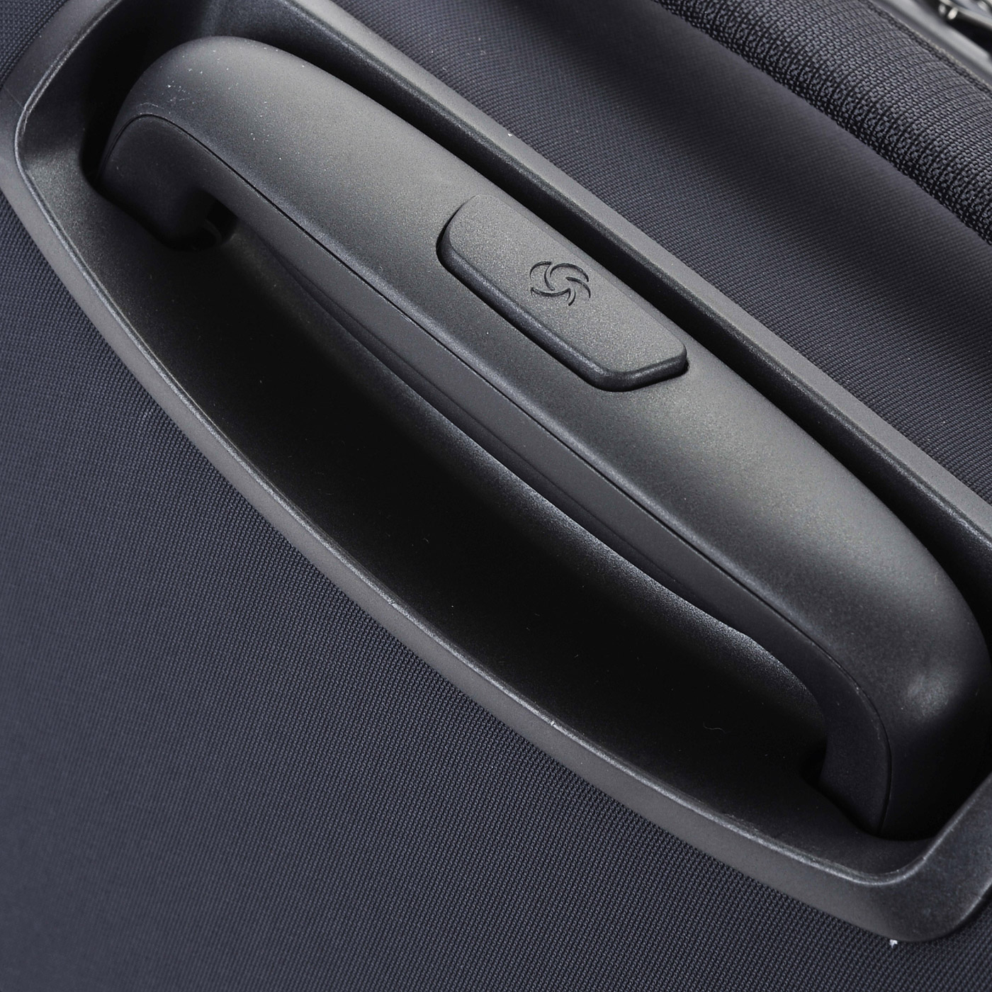 Чемодан маленький S тканевый с кодовым замком Samsonite Uplite