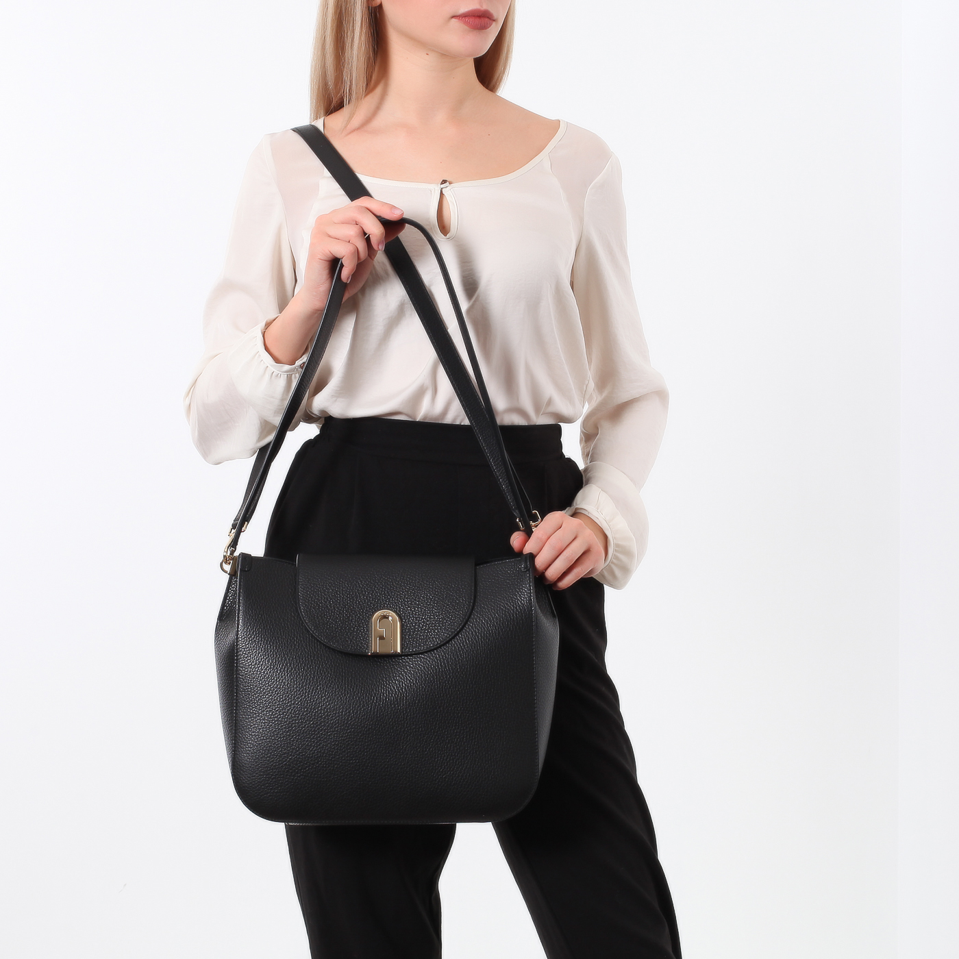 Сумка из зернистой кожи Furla Sleek